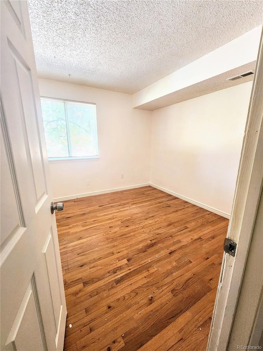 1075 S Elkhart Way Unit: 102