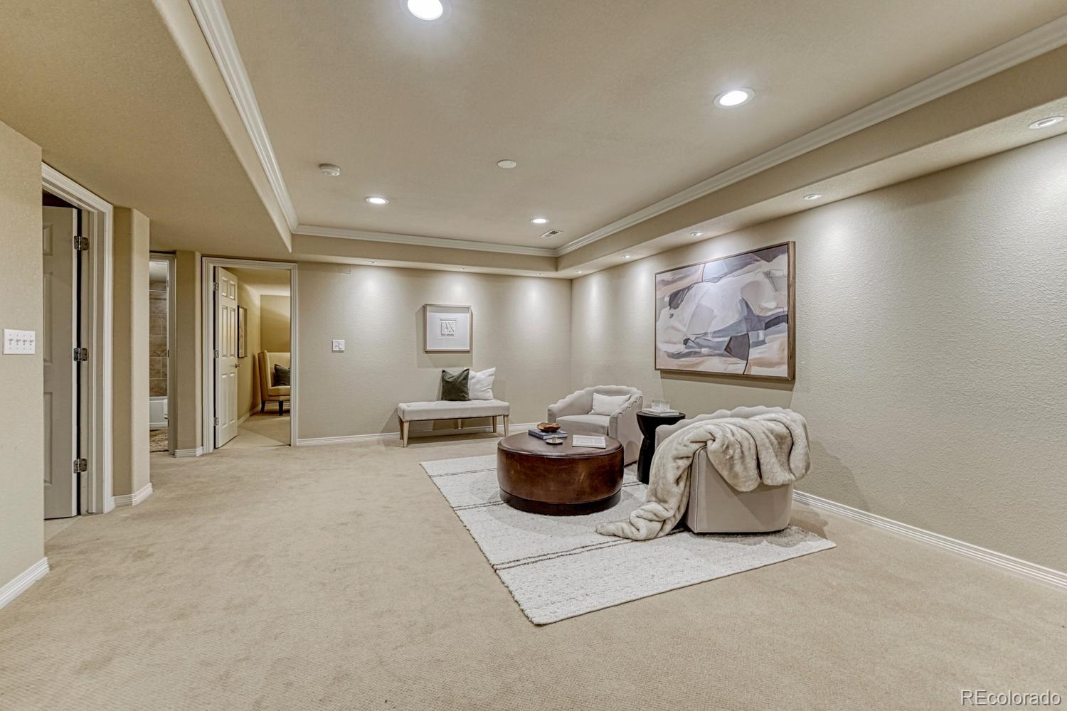 9615 Aspen Hill Circle