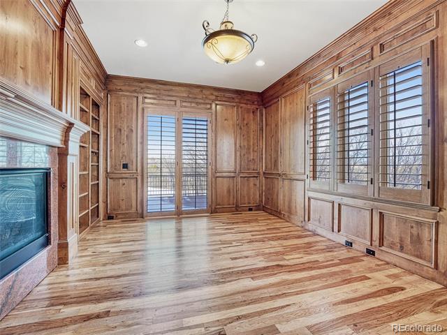 6953 Tremolite Drive