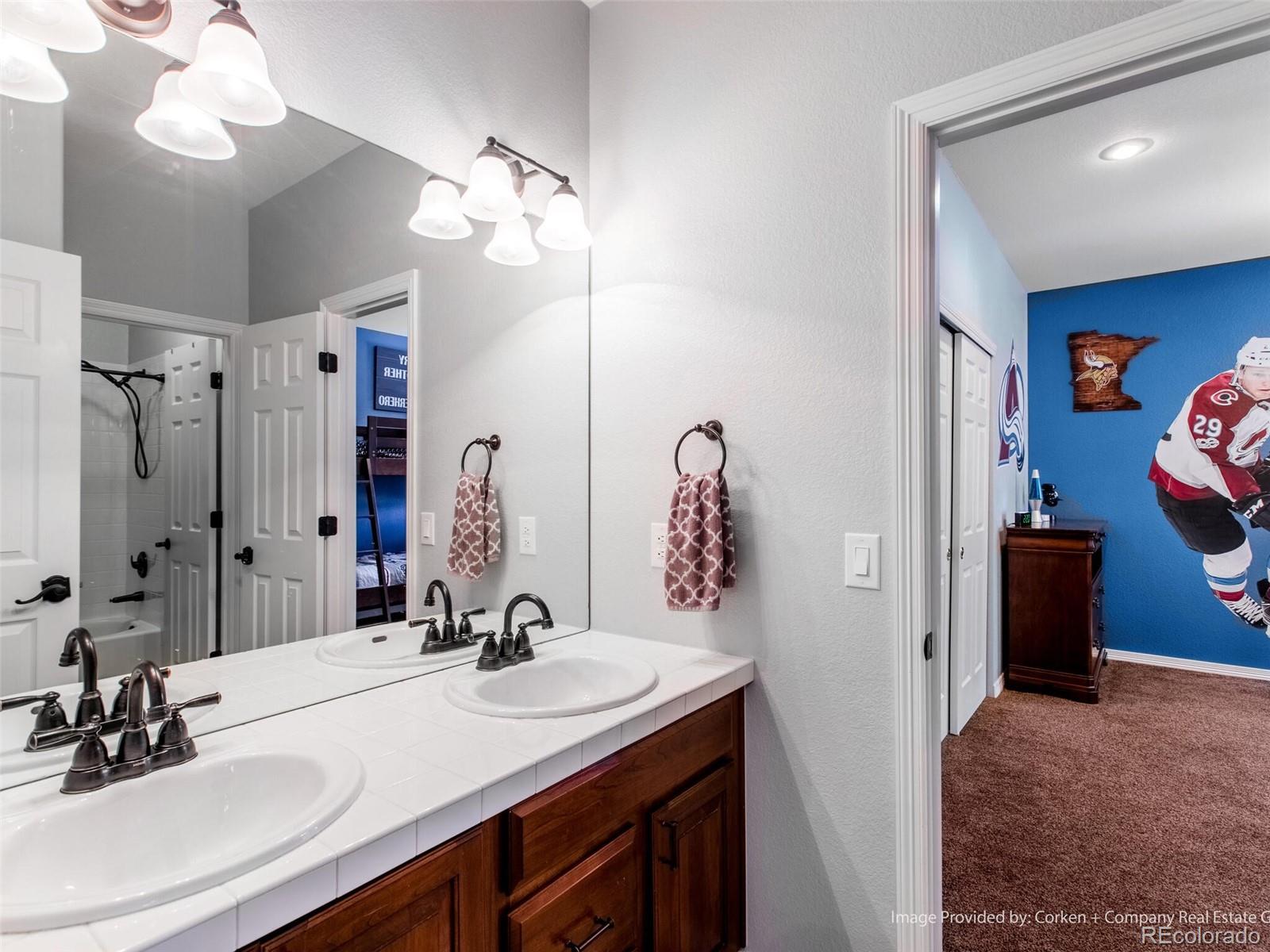 8435 Green Island Circle