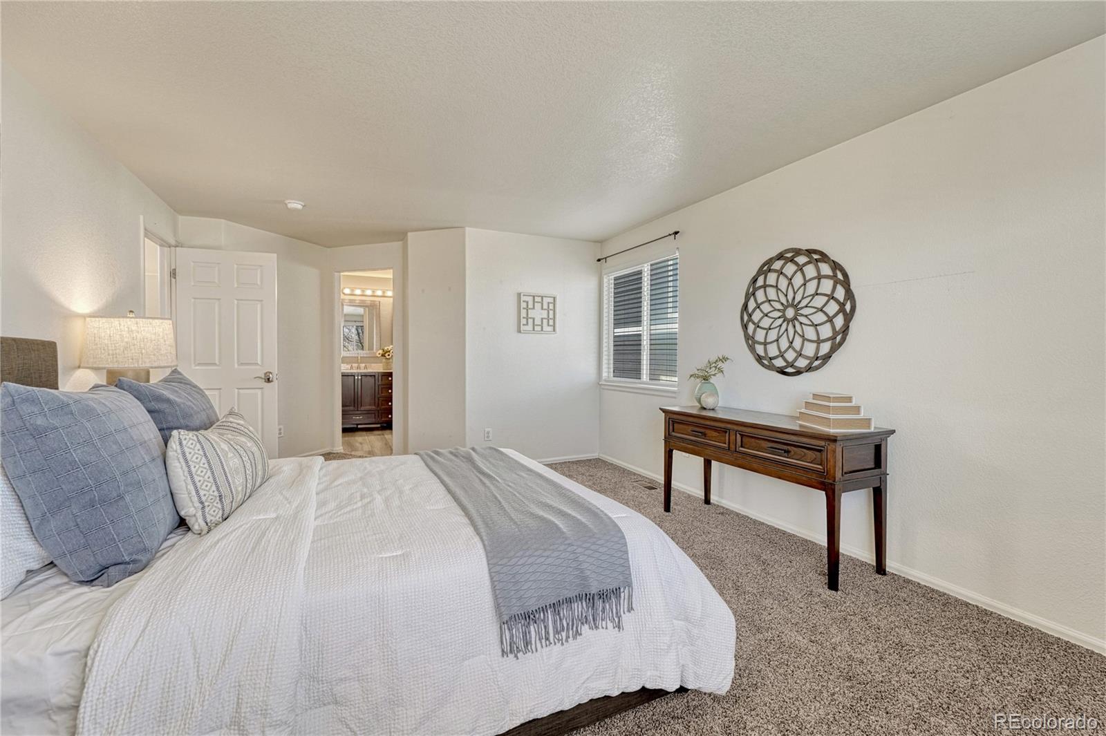 18295 Michigan Creek Way