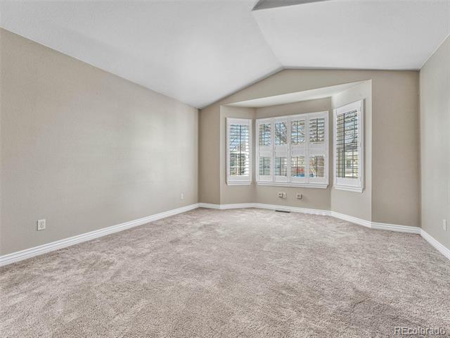9012 Goosander Way