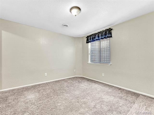9012 Goosander Way