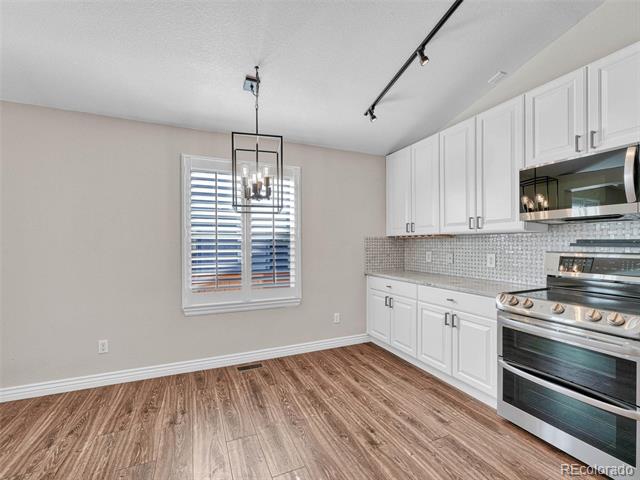 9012 Goosander Way