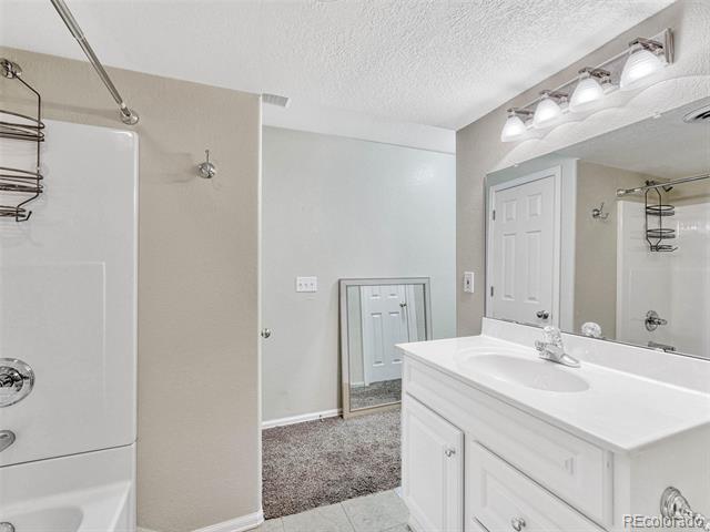 9012 Goosander Way