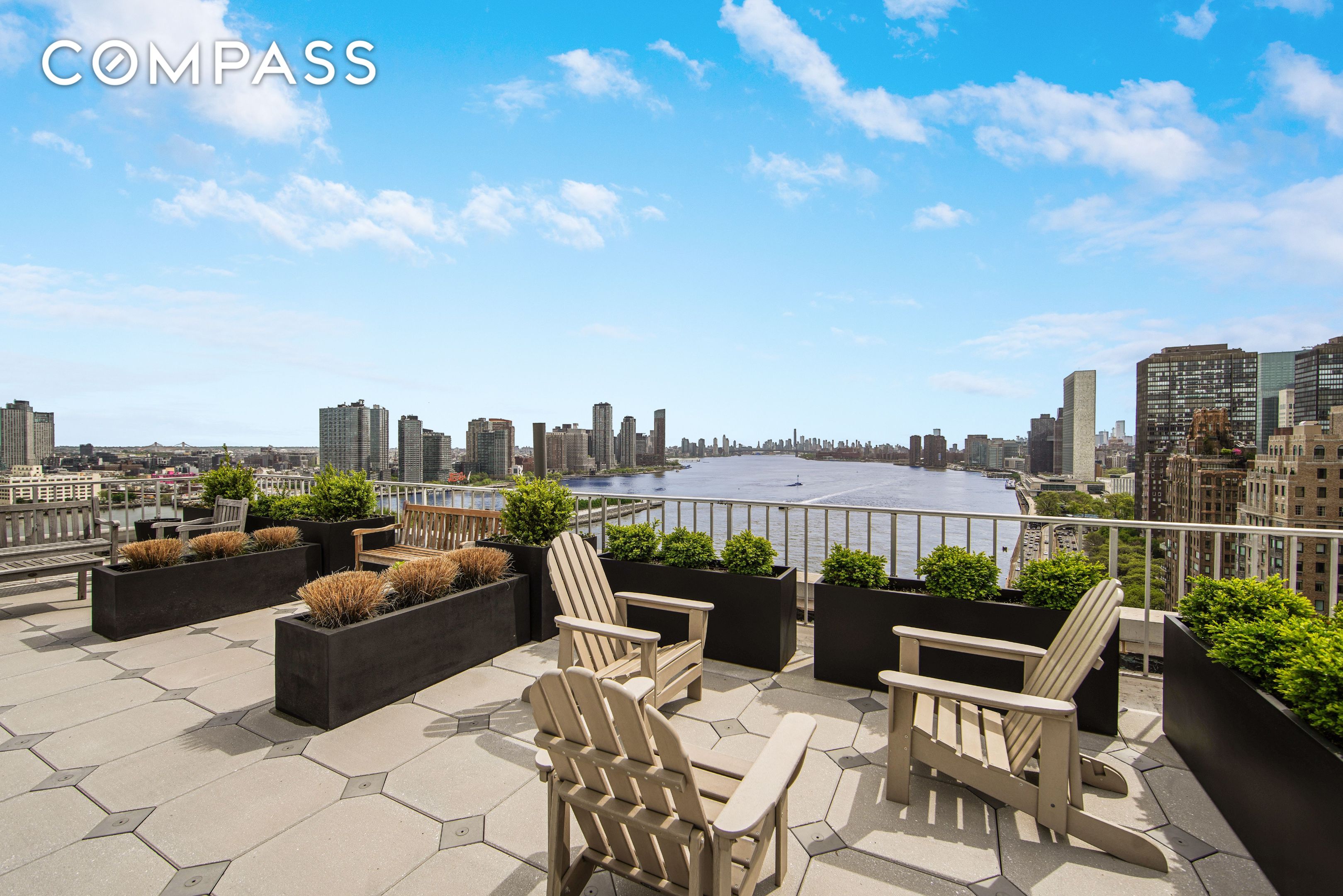 45 Sutton Place S 9O