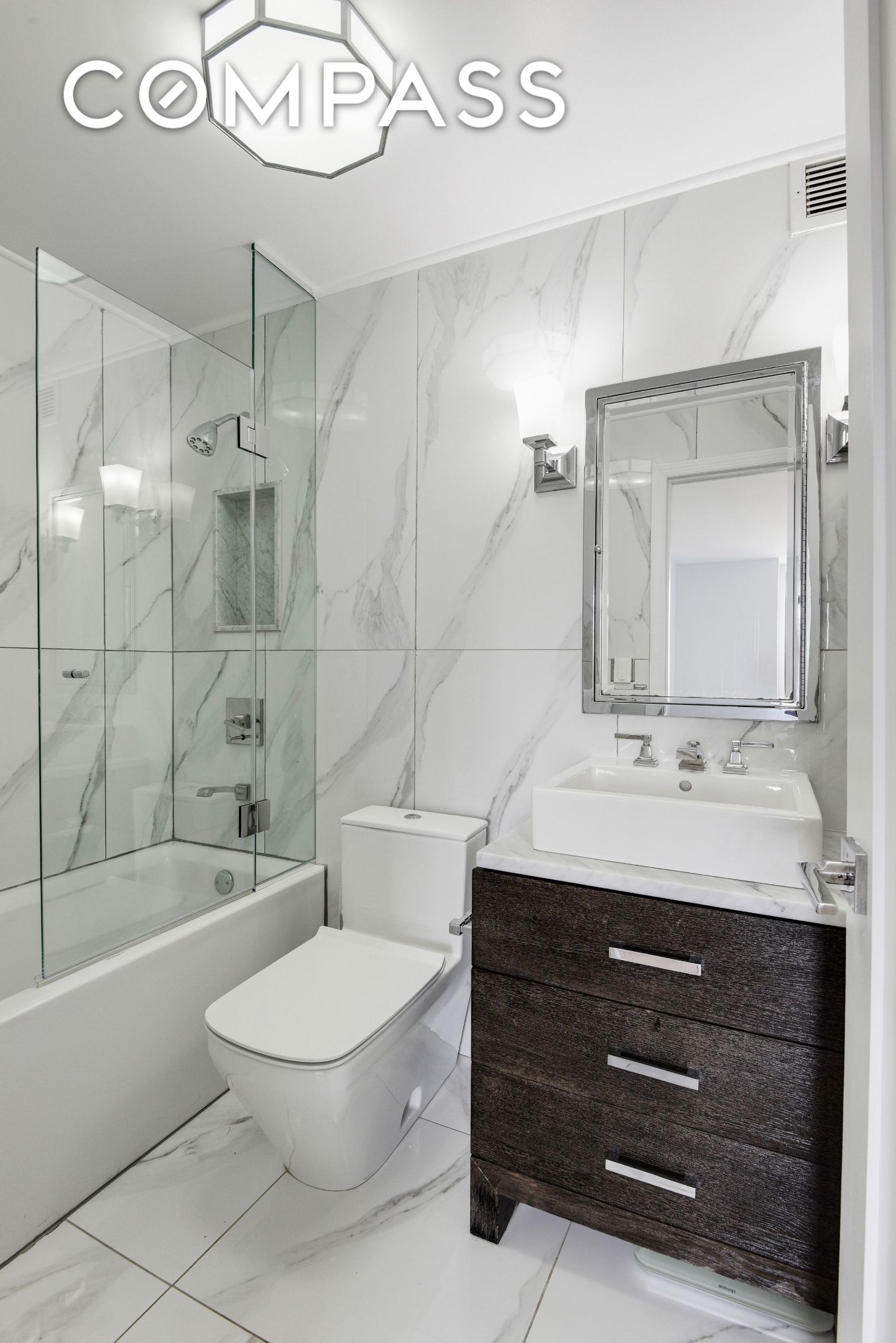 400 E 70th Street 3005