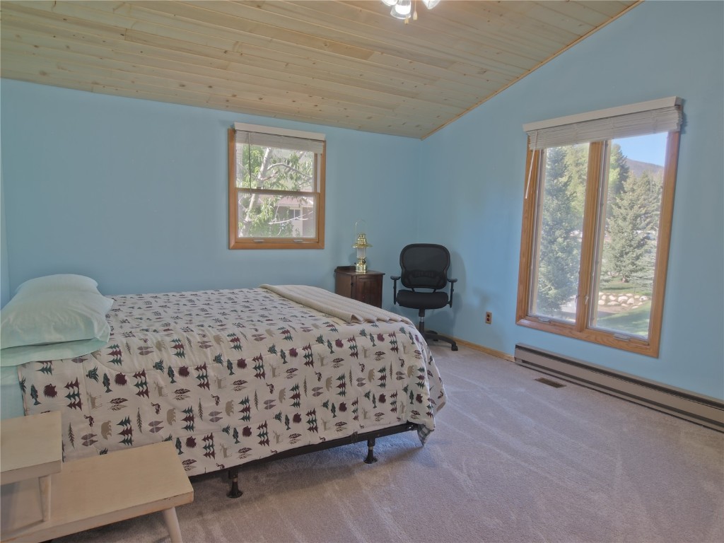808 Deer Path ROAD