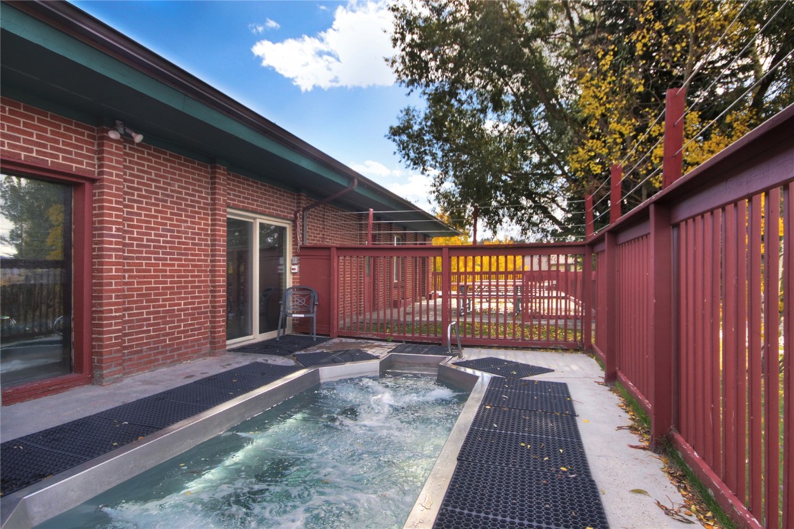 515 Straight Creek DRIVE C-304