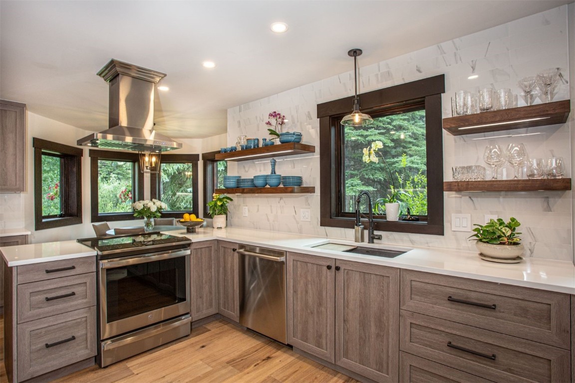 517 Sage Creek Canyon DRIVE