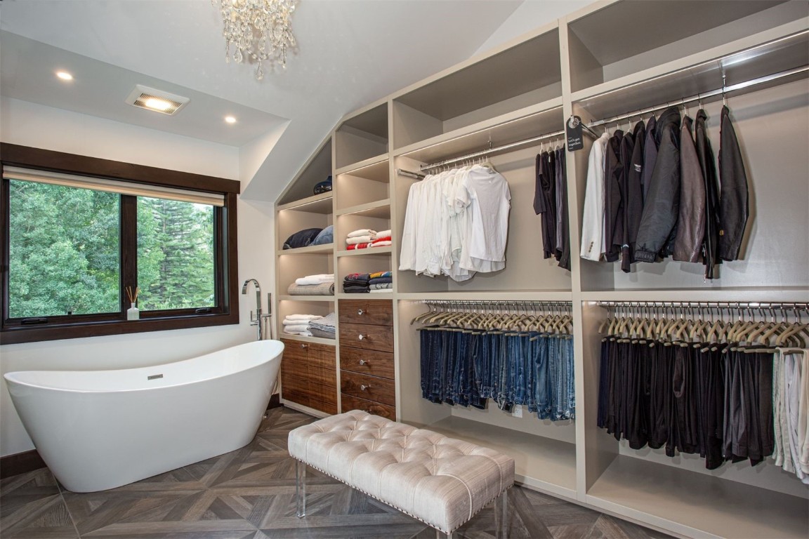 517 Sage Creek Canyon DRIVE