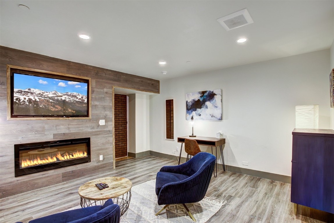 520 S French STREET 1C