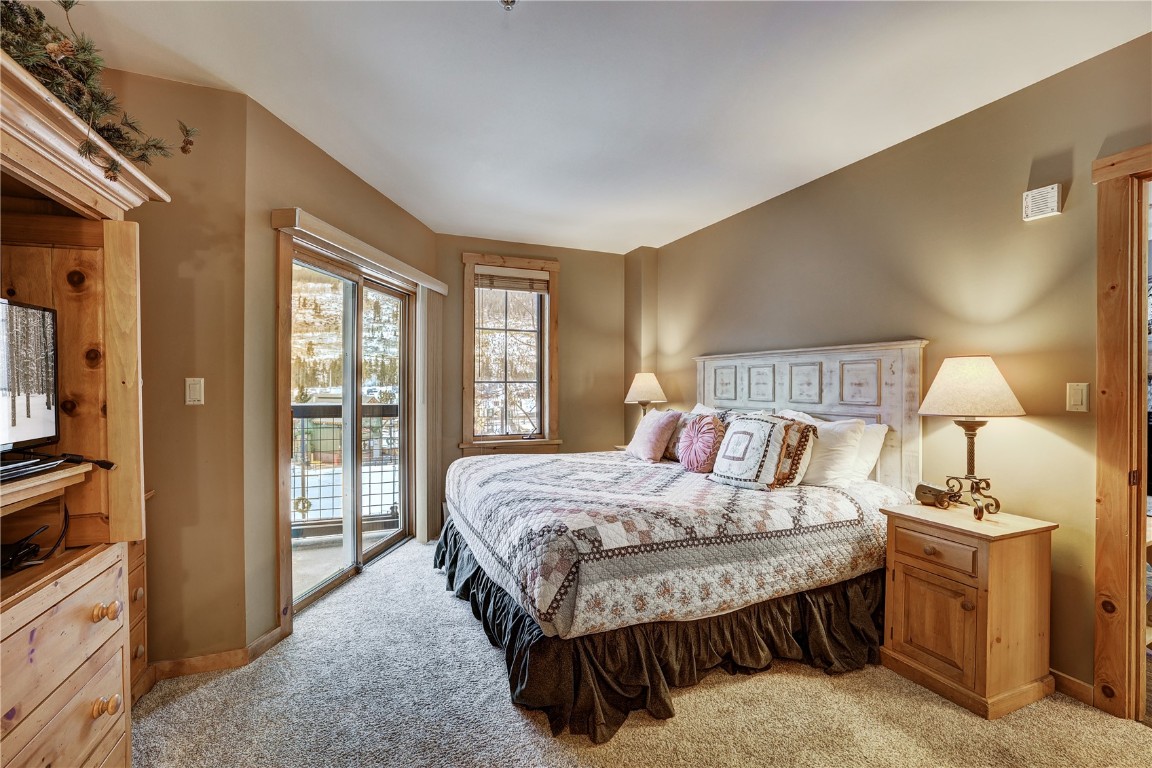 150 Dercum SQUARE 8497