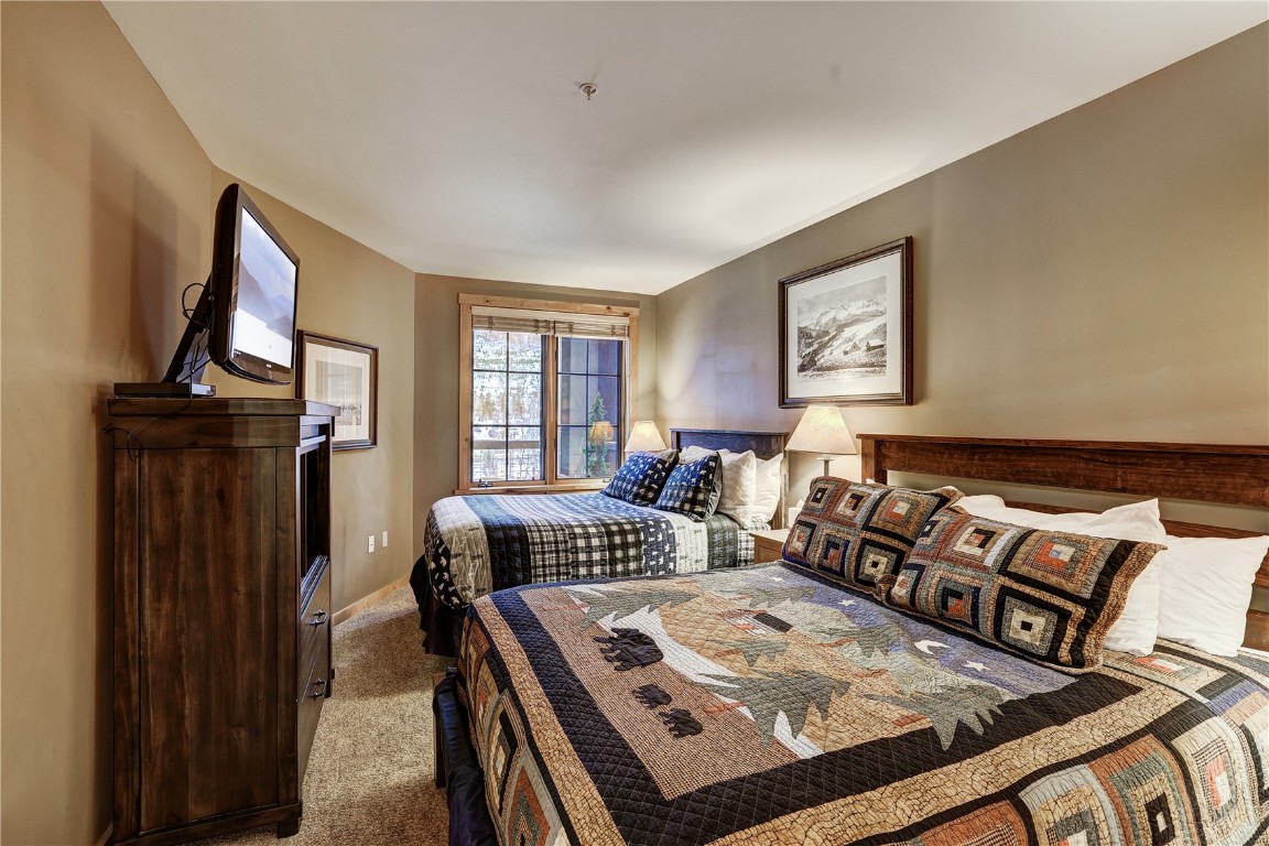150 Dercum SQUARE 8497