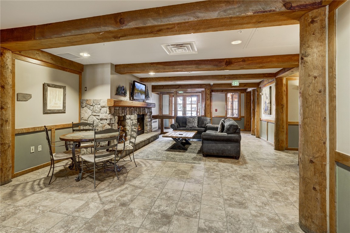 150 Dercum SQUARE 8497