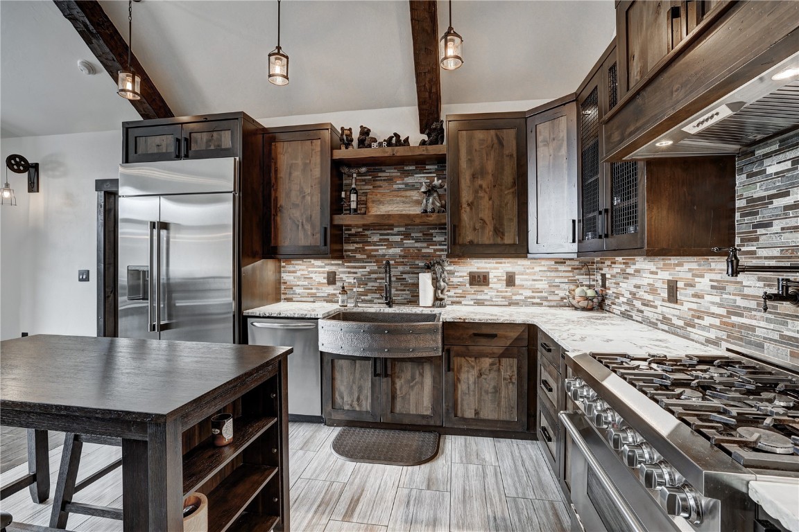 91 Piney Acres CIRCLE