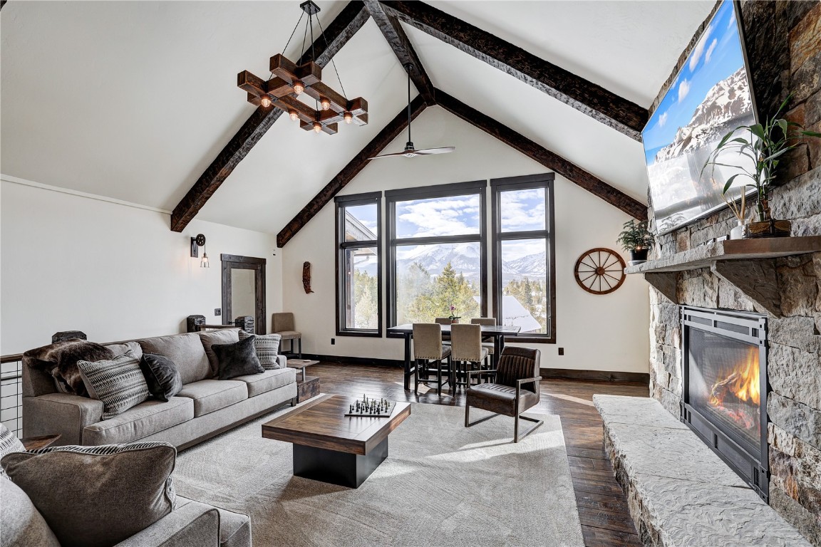 91 Piney Acres CIRCLE