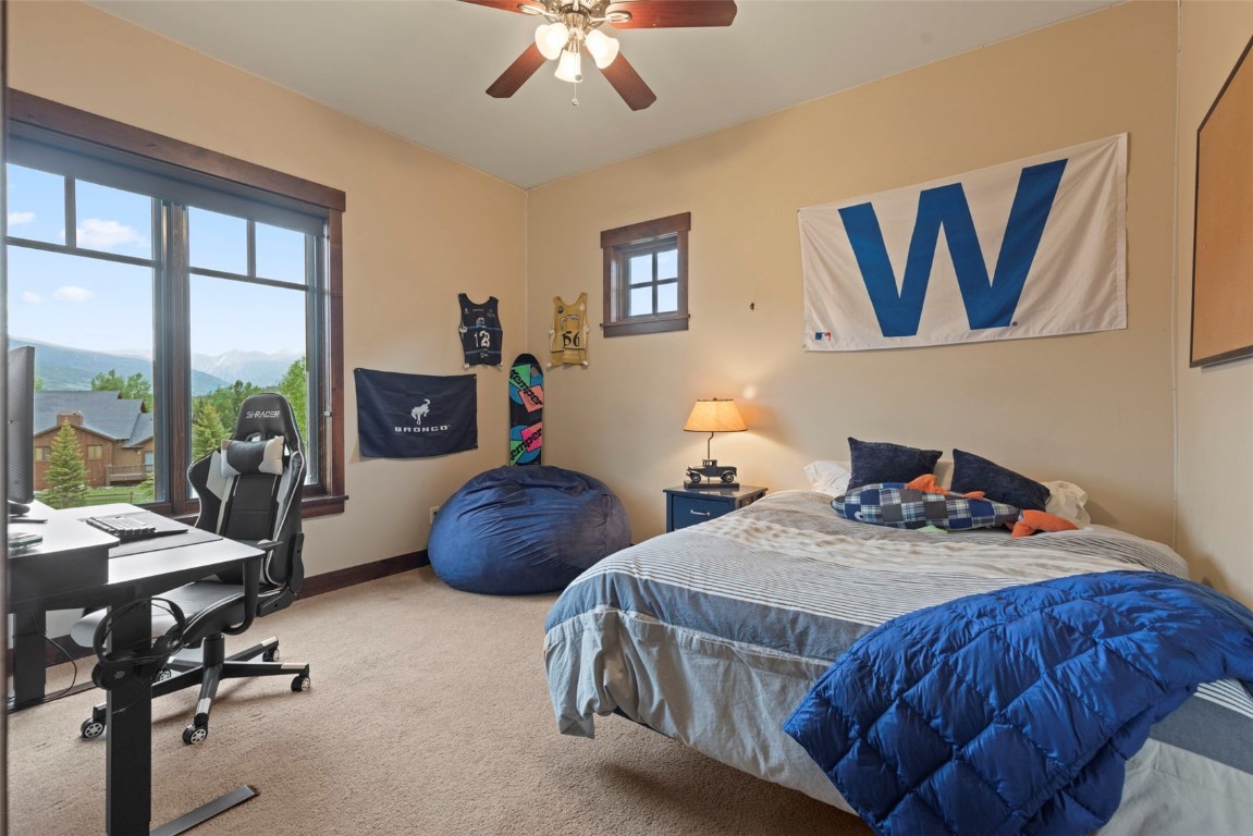 33 Canyon View COURT