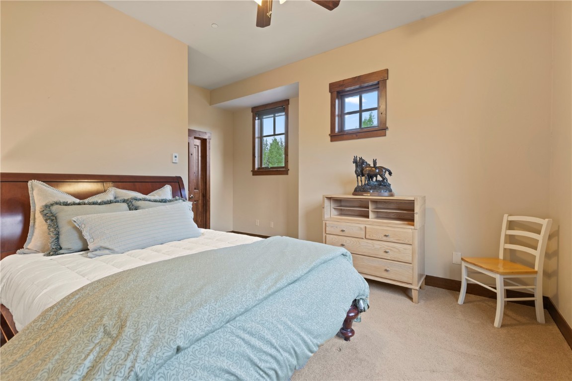 33 Canyon View COURT