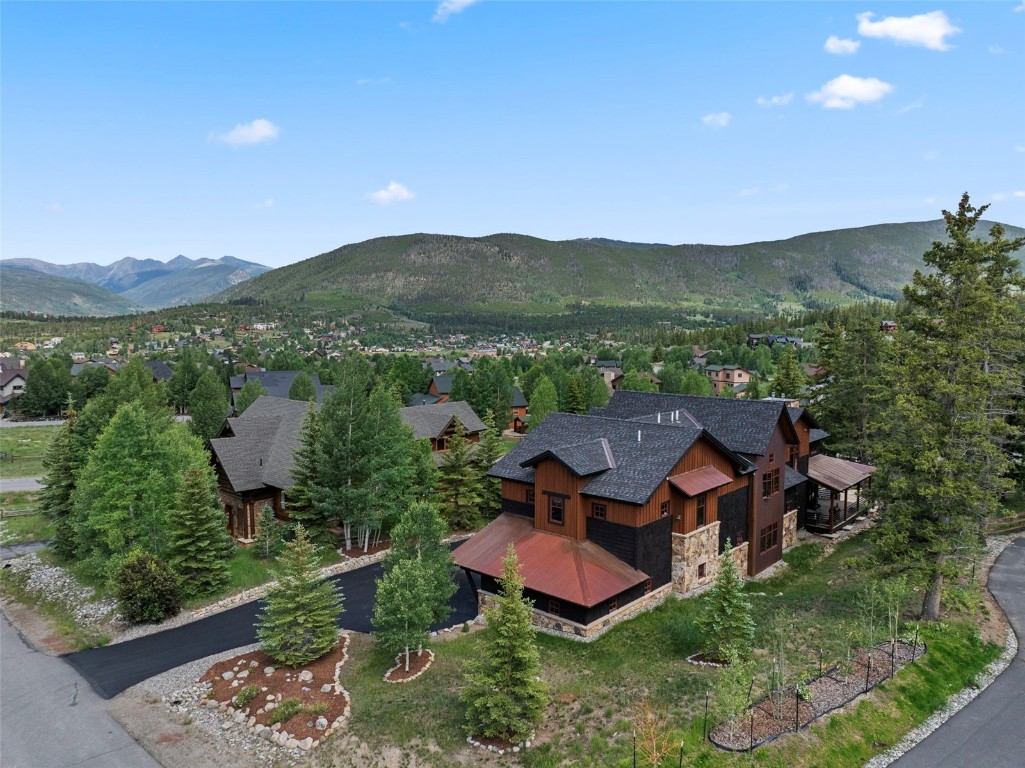 33 Canyon View COURT