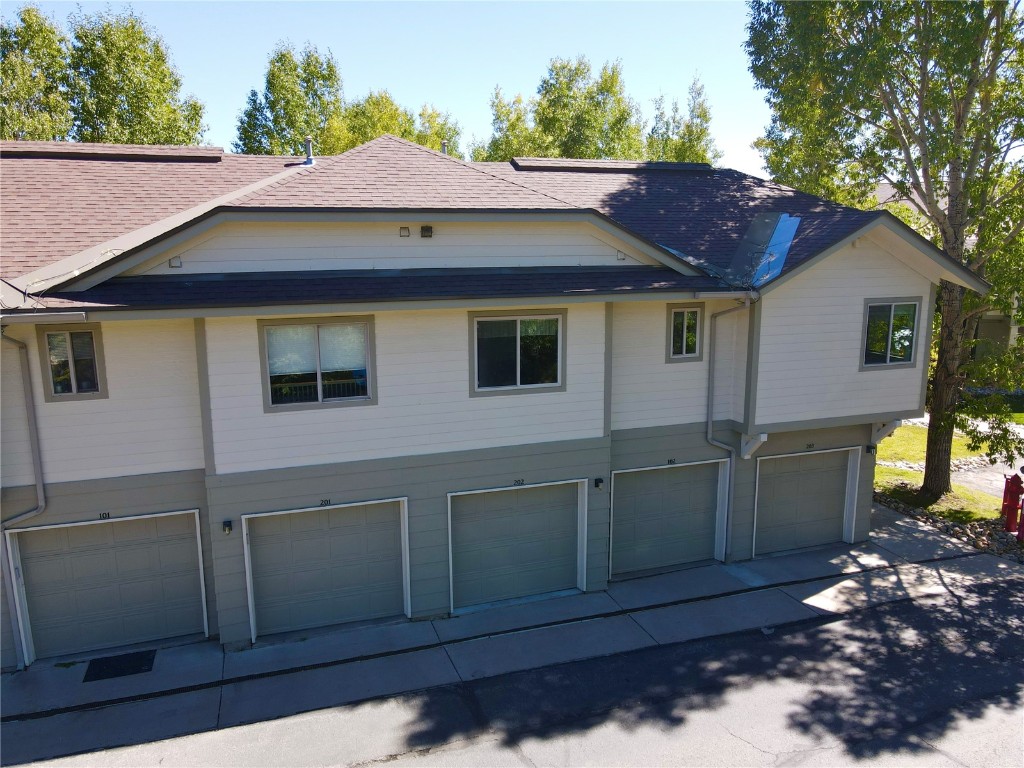 1501 Point DRIVE 203