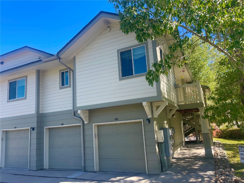 1501 Point DRIVE 203