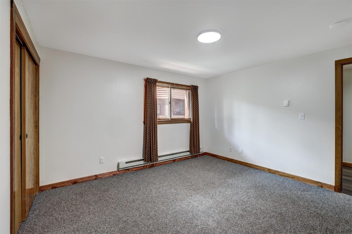 188 E La Bonte STREET 321