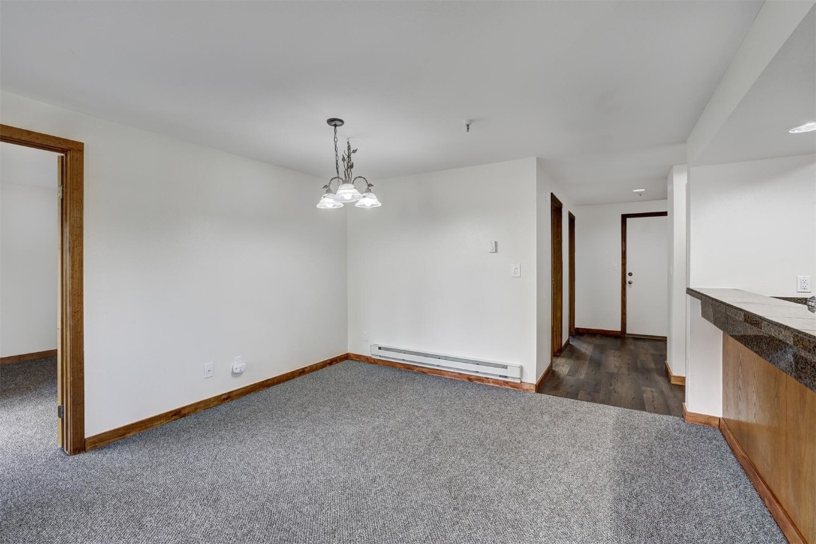 188 E La Bonte STREET 321