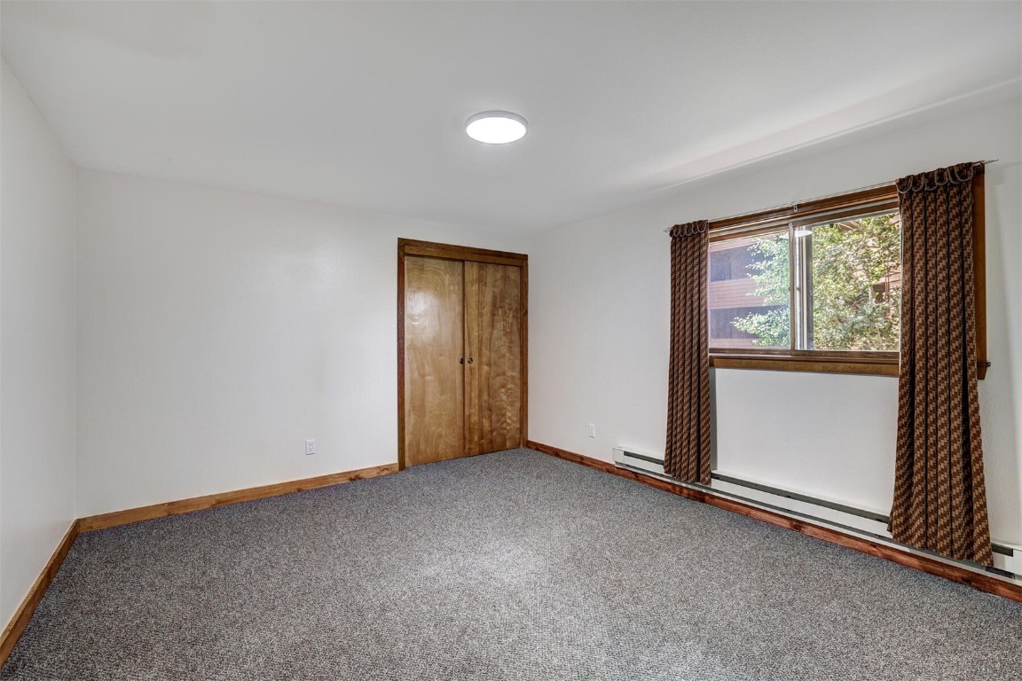 188 E La Bonte STREET 321
