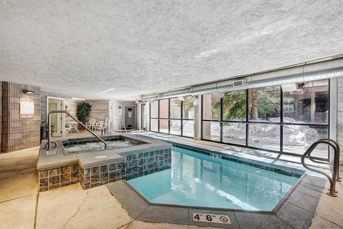 188 E La Bonte STREET 321