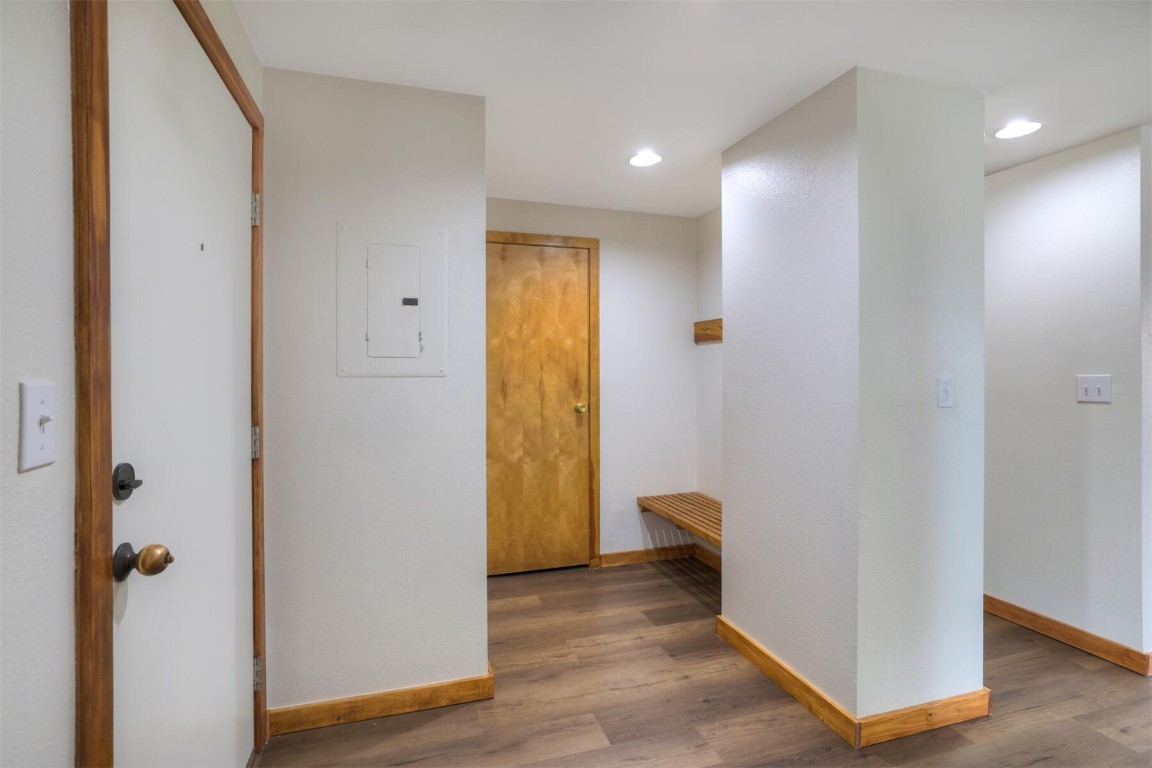 188 E La Bonte STREET 321