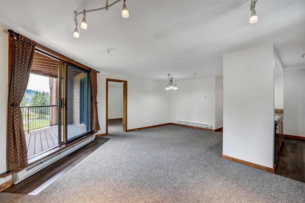 188 E La Bonte STREET 321