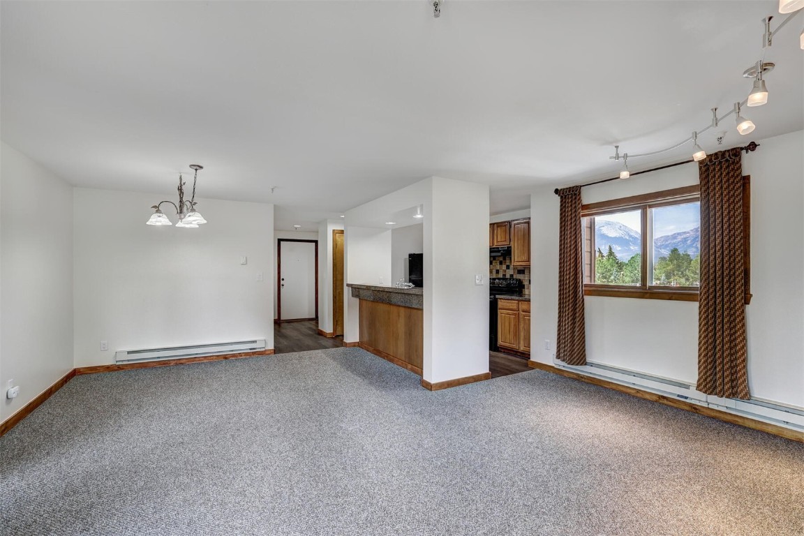 188 E La Bonte STREET 321