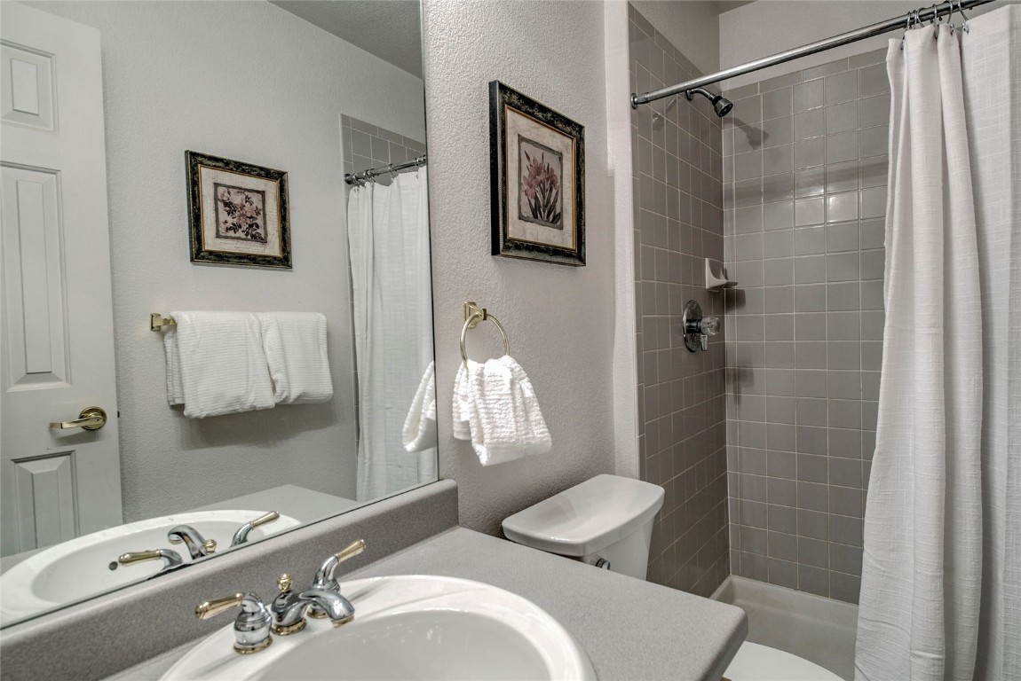 197 Kestrel LANE 197