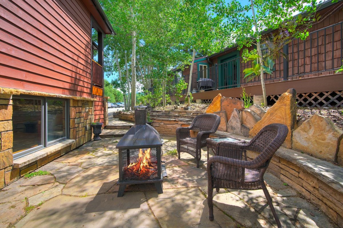 432 Bighorn CIRCLE