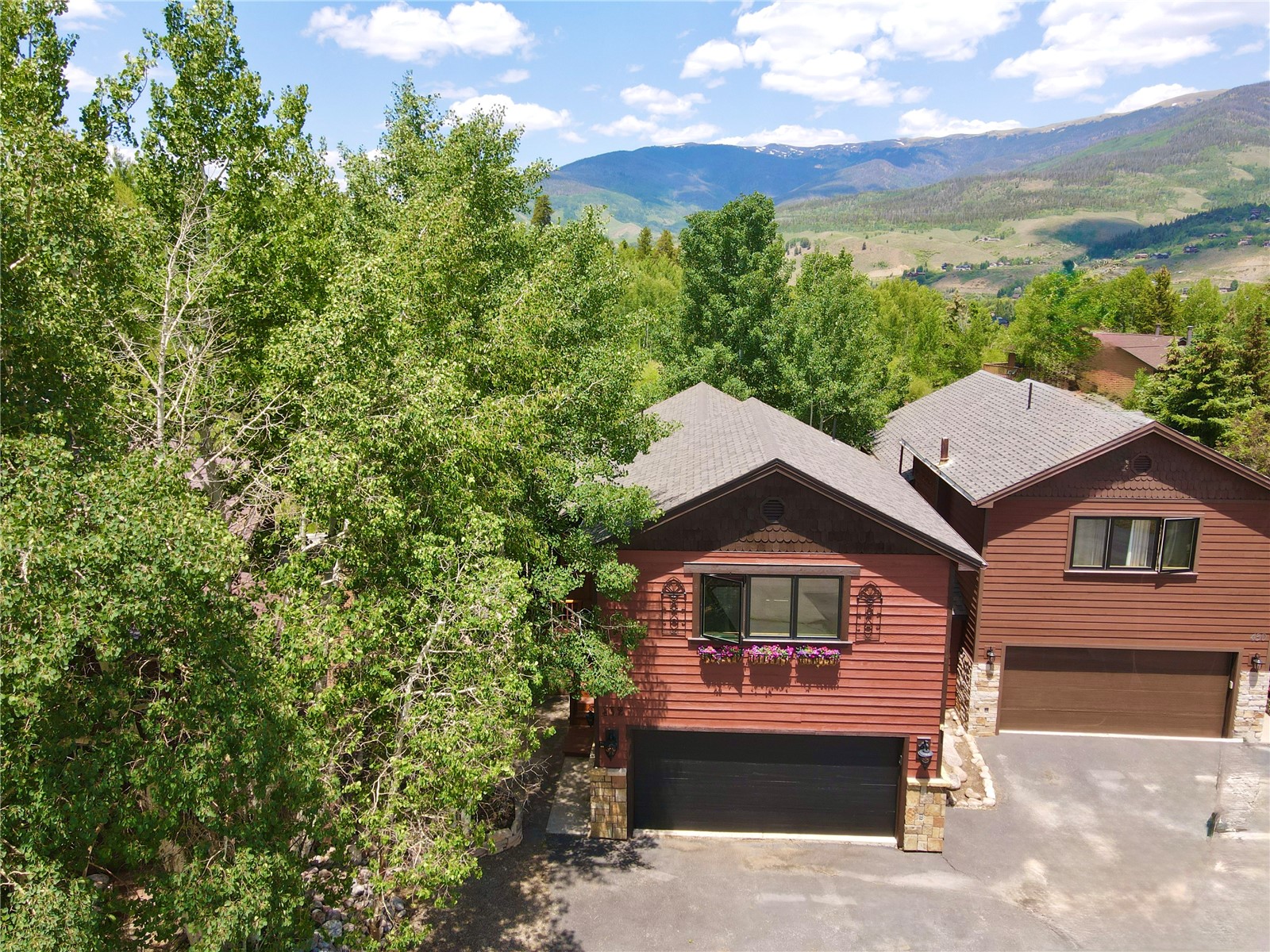 432 Bighorn CIRCLE