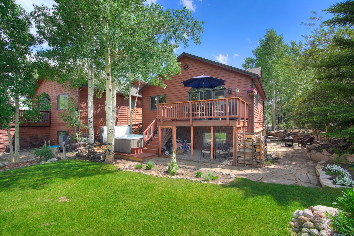 432 Bighorn CIRCLE