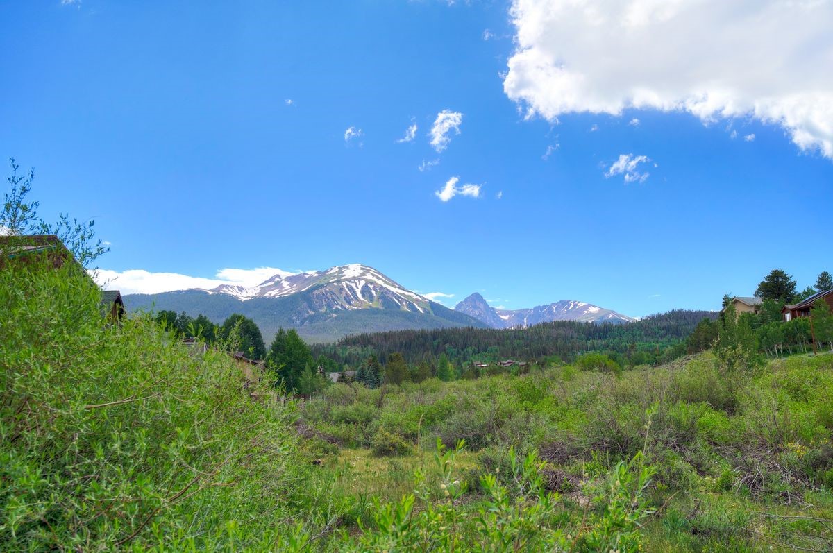 432 Bighorn CIRCLE