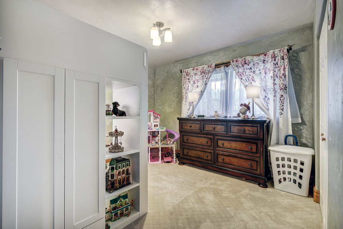 432 Bighorn CIRCLE