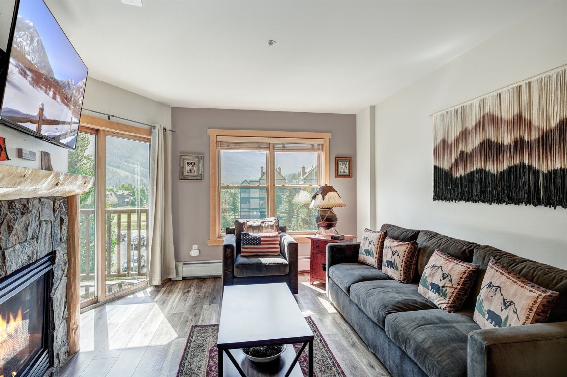 105 Wheeler CIRCLE 305
