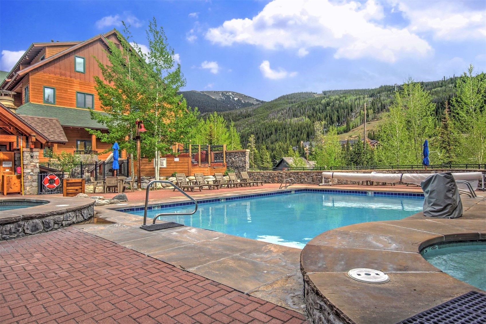 91 River Run ROAD 8137