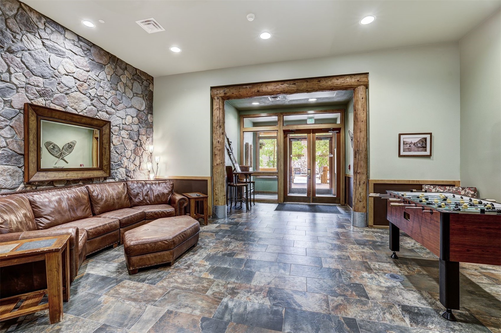 91 River Run ROAD 8137