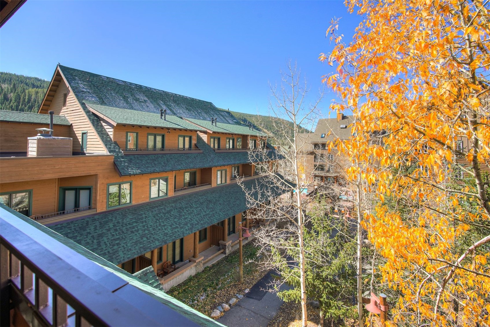 91 River Run ROAD 8137