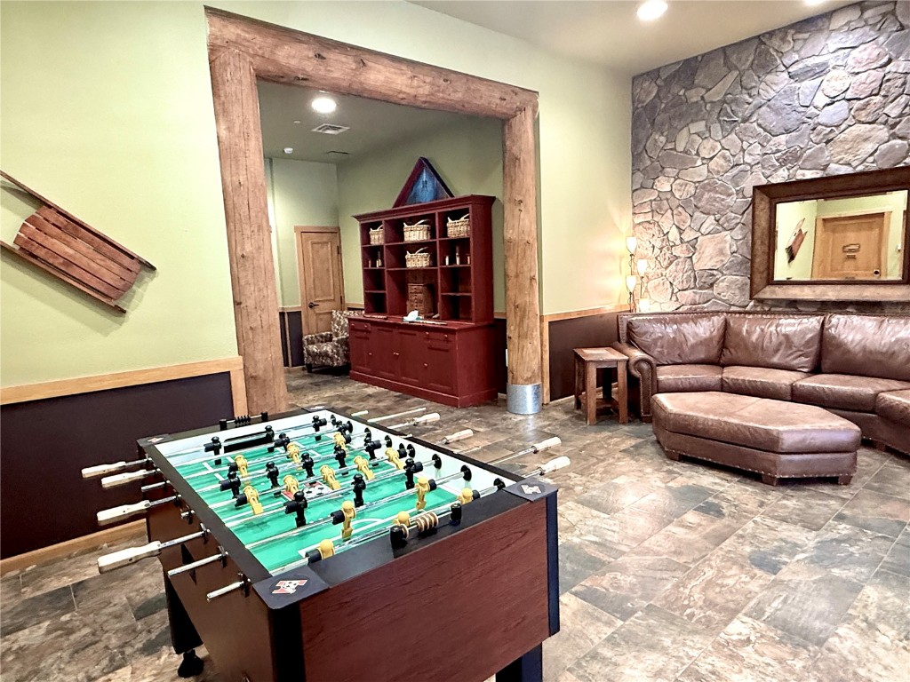 91 River Run ROAD 8137