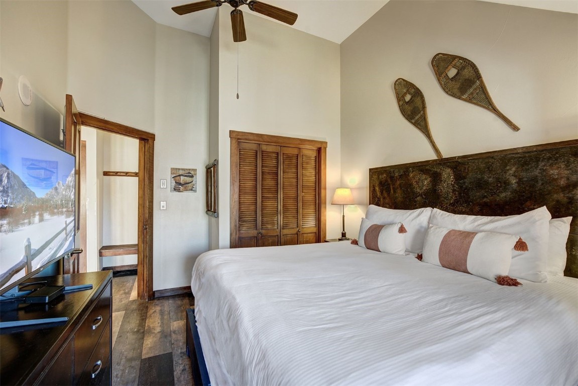 91 River Run ROAD 8137