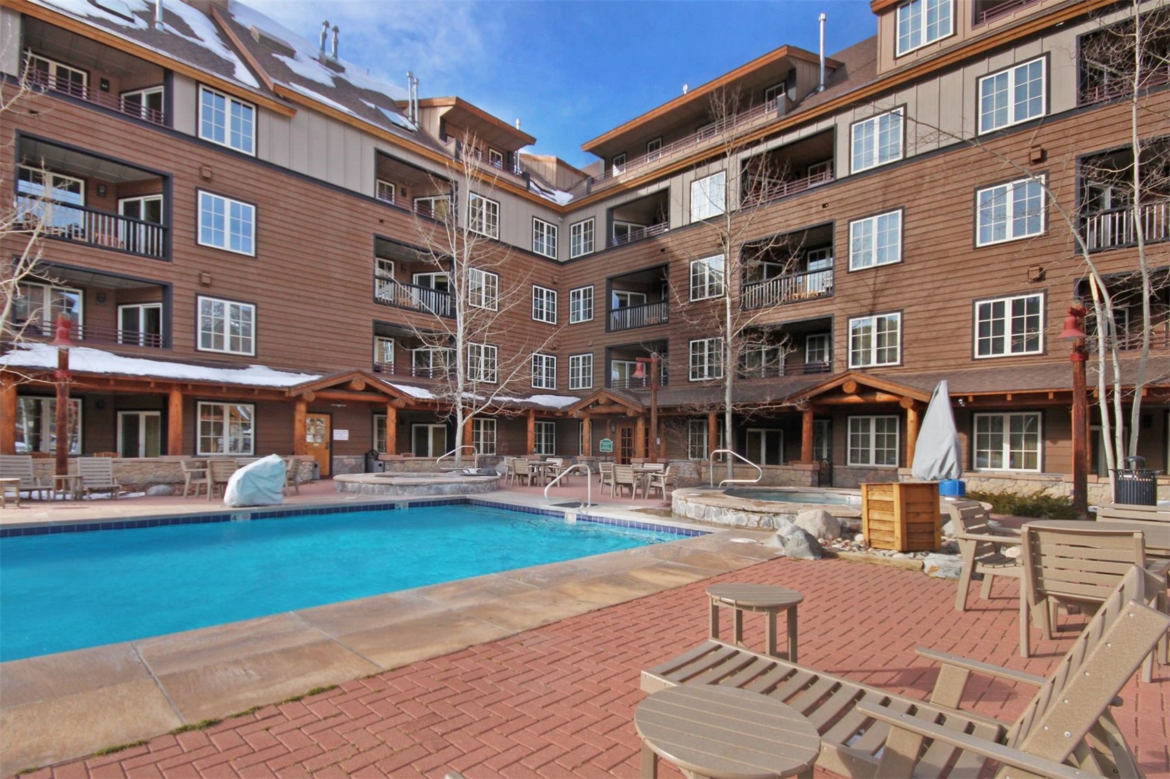 91 River Run ROAD 8137