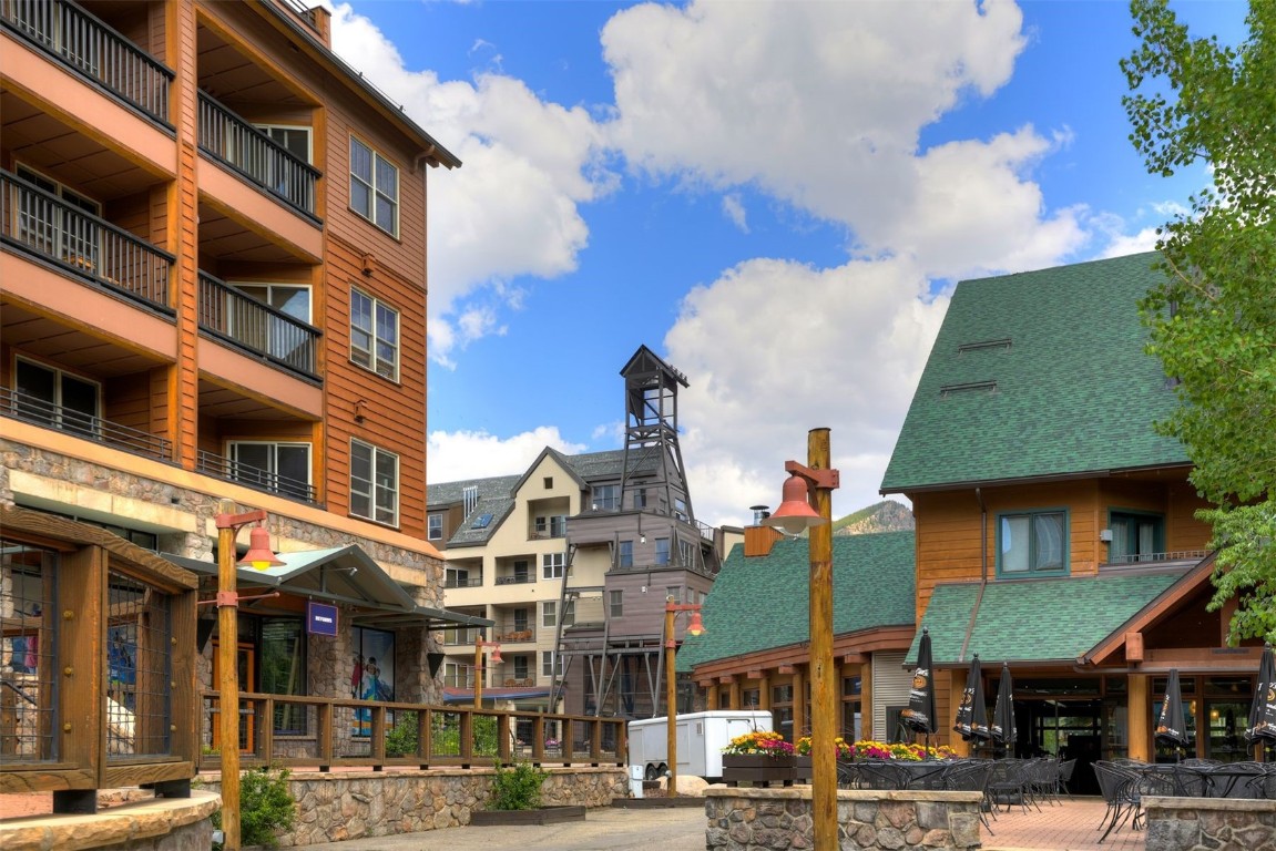 91 River Run ROAD 8137