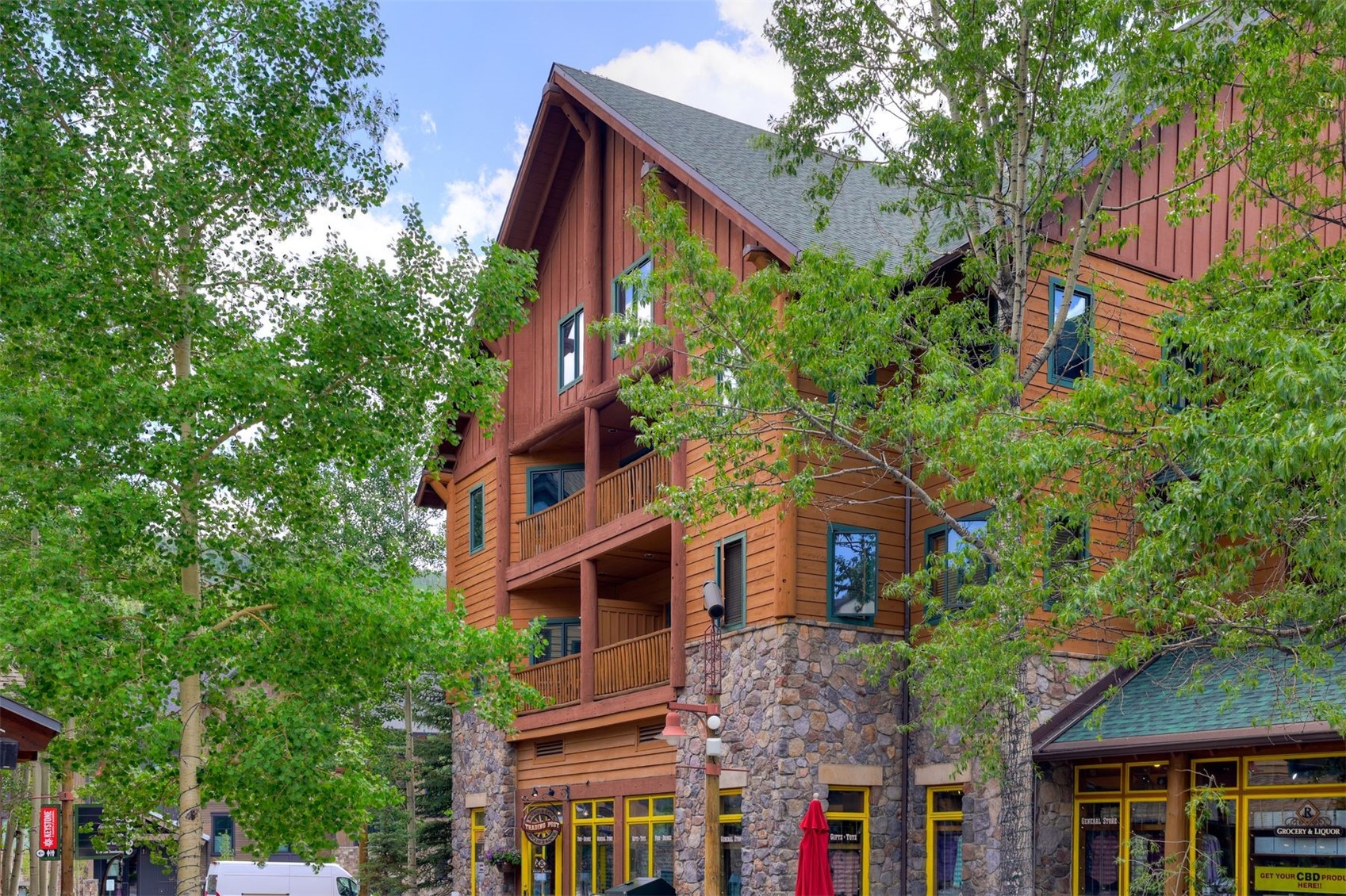 91 River Run ROAD 8137