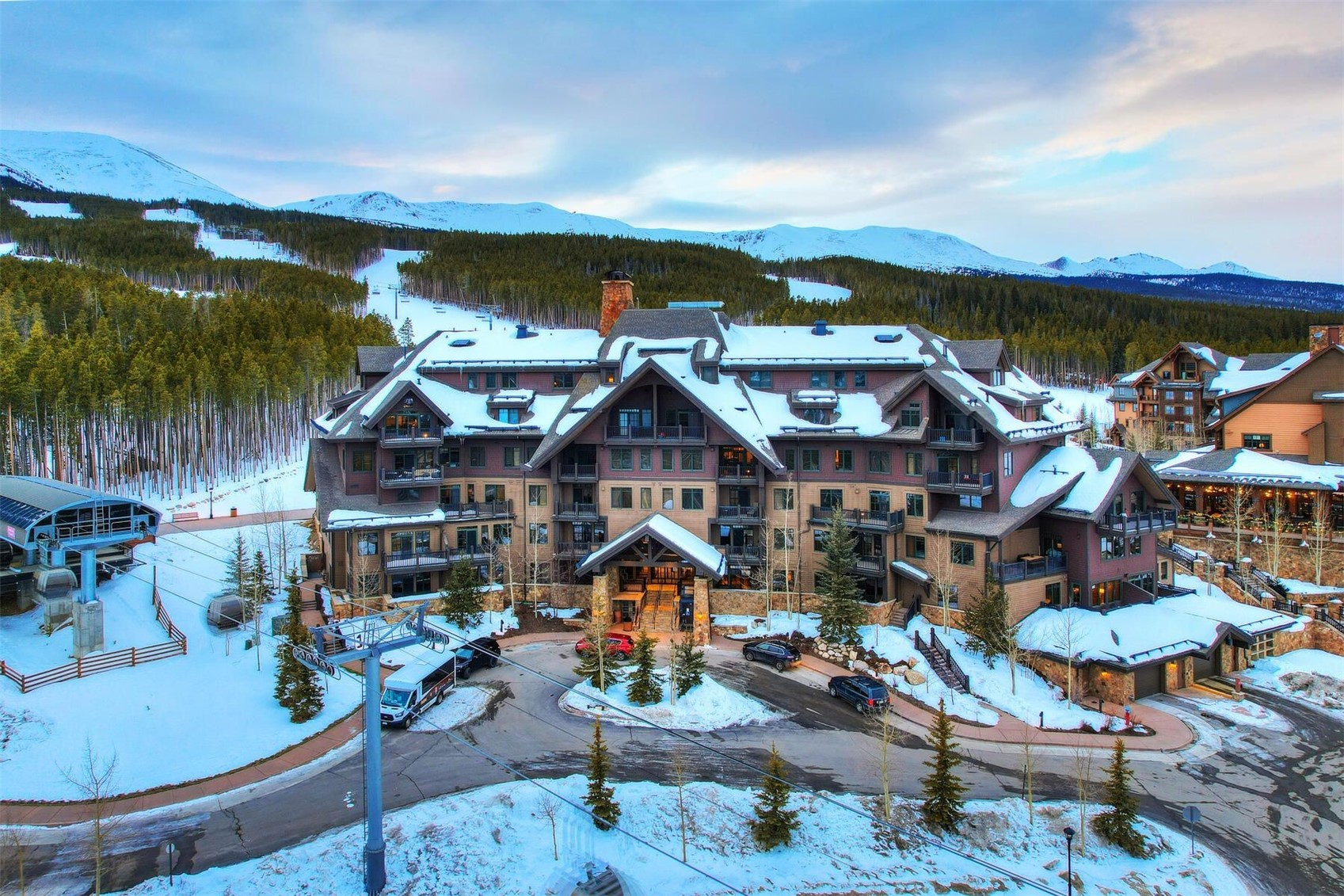 1891 Ski Hill ROAD 7406