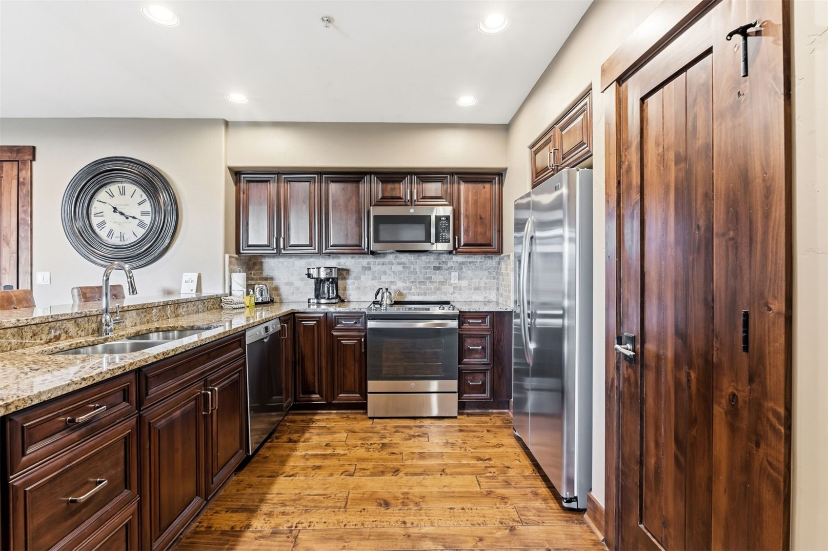1891 Ski Hill ROAD 7406